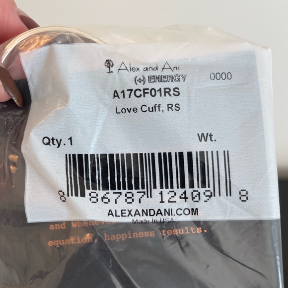 NWT Alex and Ani Swarovski Crystal EmbellishedBracelet - Picture 8 of 8